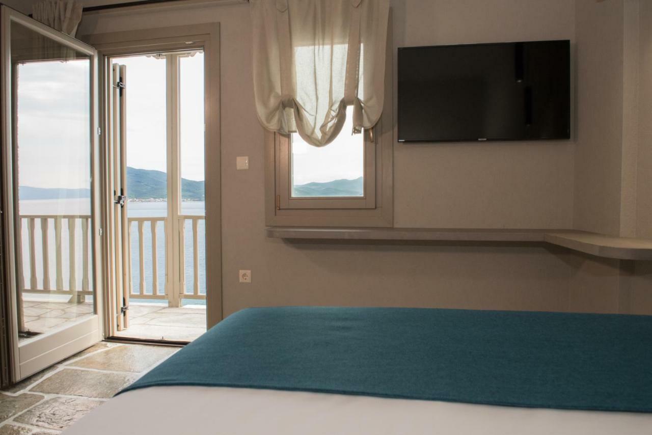 Melies- Seaside Boutique Apartments Khórto Dış mekan fotoğraf